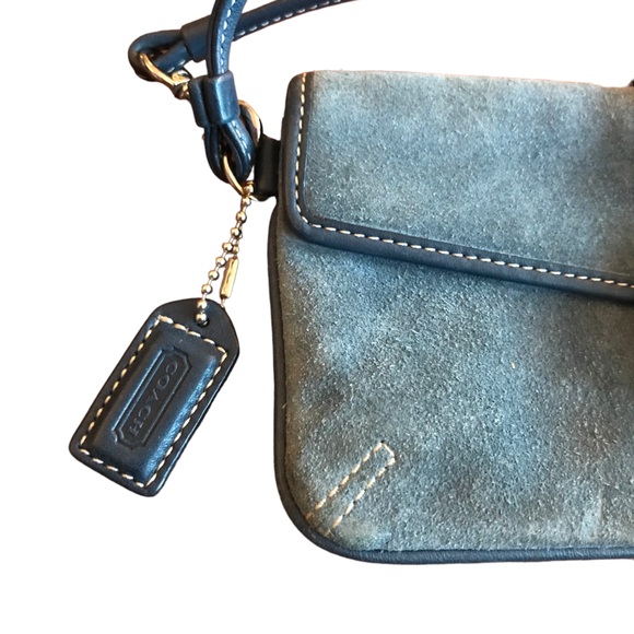 Coach suede wristlet - Picture 2 of 4